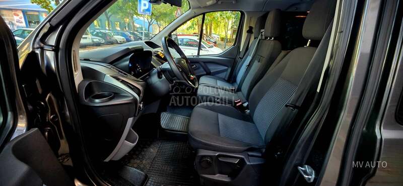 Ford Transit Custom 9 MESTA ZA  SEDENJE L2