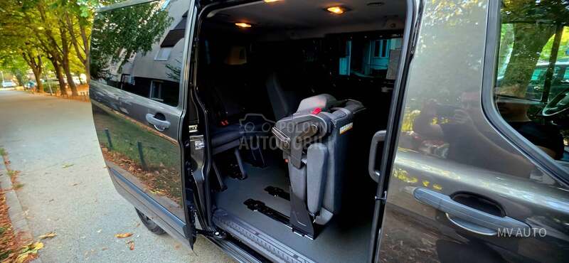 Ford Transit Custom 9 MESTA ZA  SEDENJE L2