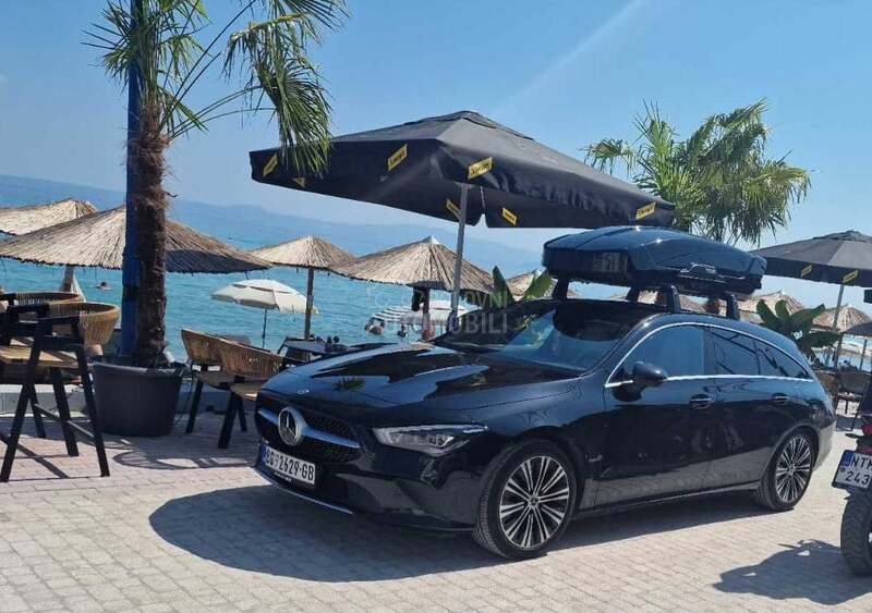 Mercedes Benz CLA 180 Shooting Brake 