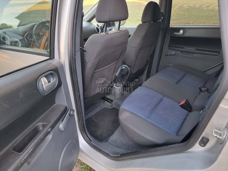 Mitsubishi Colt 1.3
