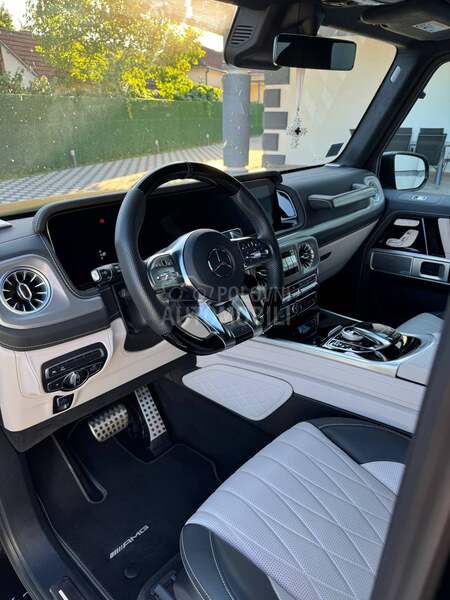 Mercedes Benz G 63 AMG 