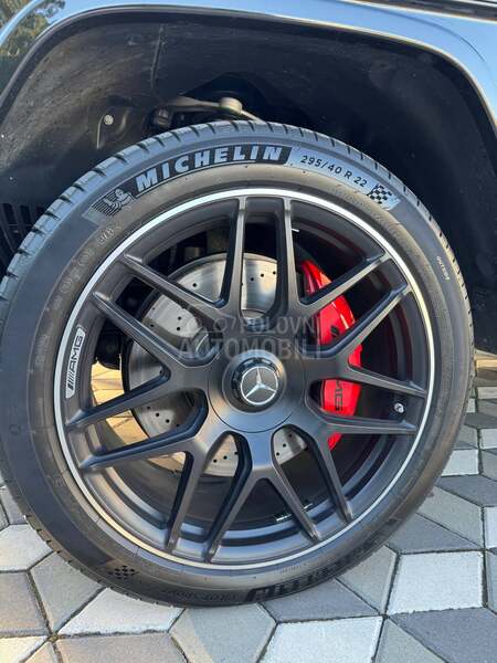 Mercedes Benz G 63 AMG 