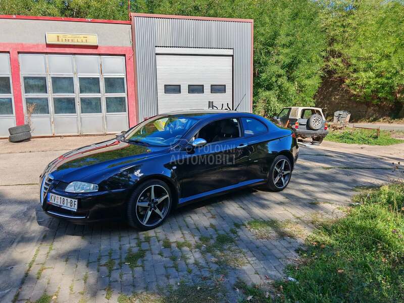 Alfa Romeo GT 1.9 jtd 16v