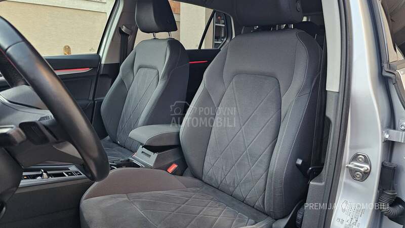 Volkswagen Golf 8 2.0 TDI STYLE