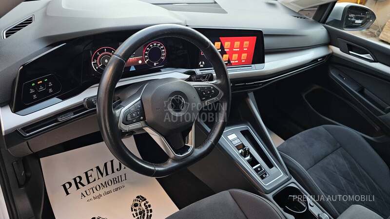 Volkswagen Golf 8 2.0 TDI STYLE