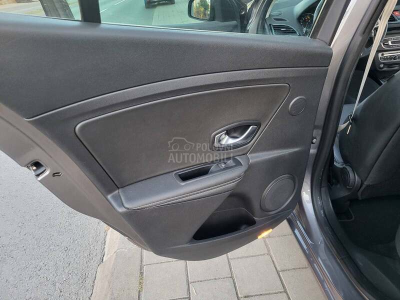 Renault Megane 1.4Tce BOSE NOVO ch