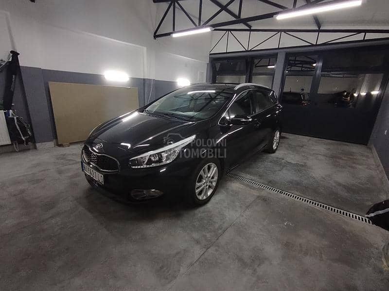 Kia cee`d sw 