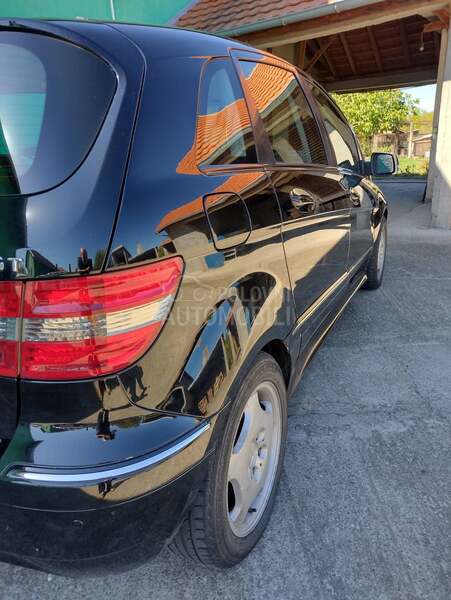 Mercedes Benz B 170 