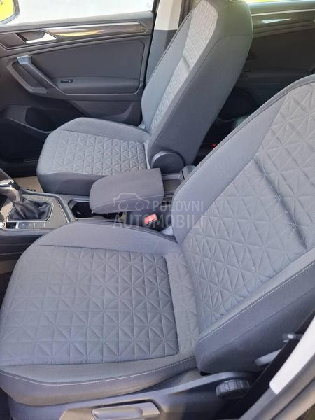 Volkswagen Tiguan  Volkswagen Tiguan
