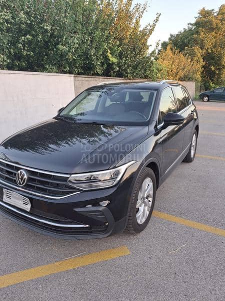 Volkswagen Tiguan  Volkswagen Tiguan