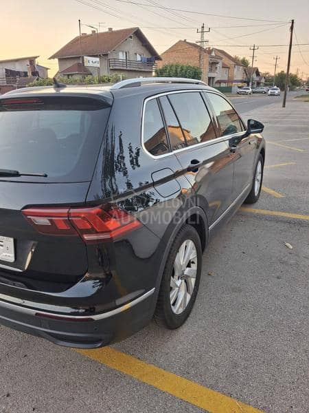 Volkswagen Tiguan  Volkswagen Tiguan