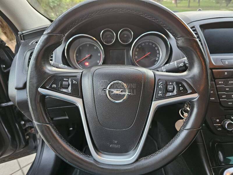 Opel Insignia 2.0CDTI