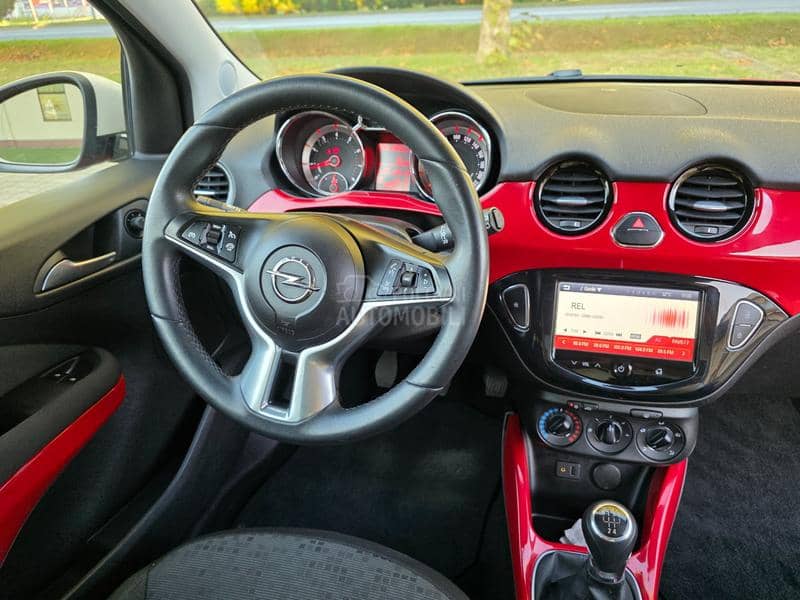 Opel Adam 1.2