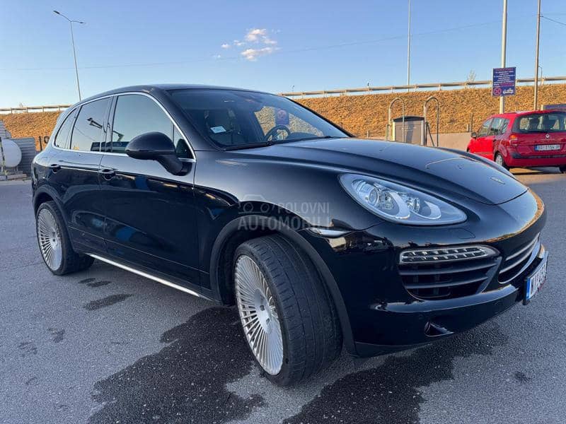 Porsche Cayenne 