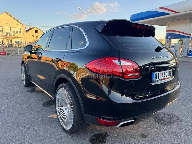 Porsche Cayenne 