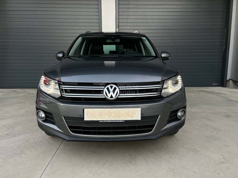 Volkswagen Tiguan 2.0 TDI DSG HIGHLINE