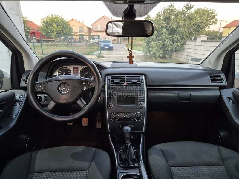 Mercedes Benz B 170 