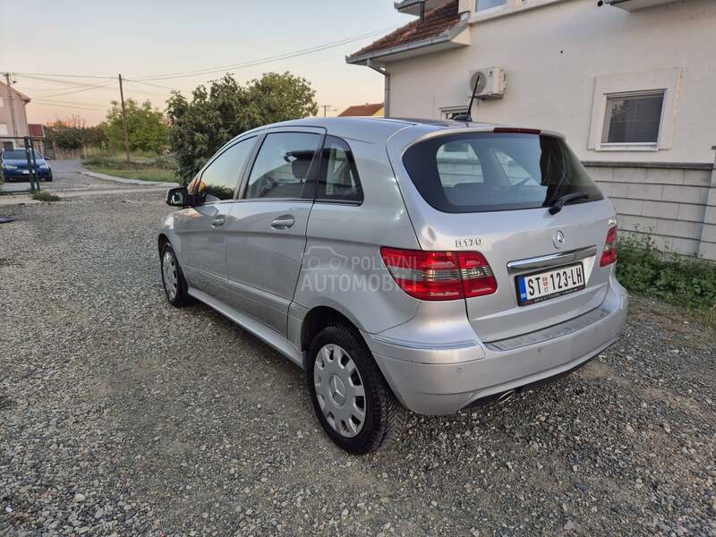 Mercedes Benz B 170 