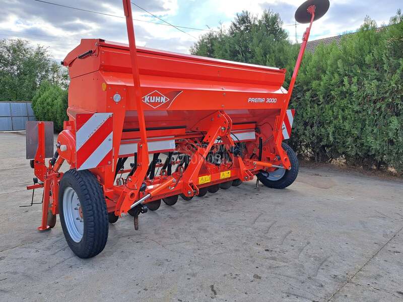Kuhn Premia 3000