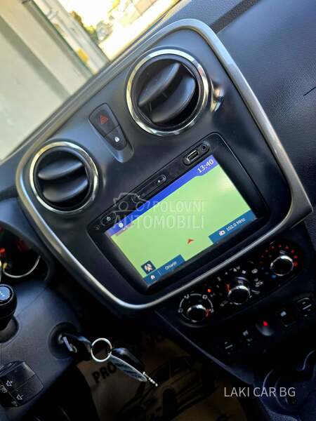 Dacia Stepway 0.9 TCE  N A V Y