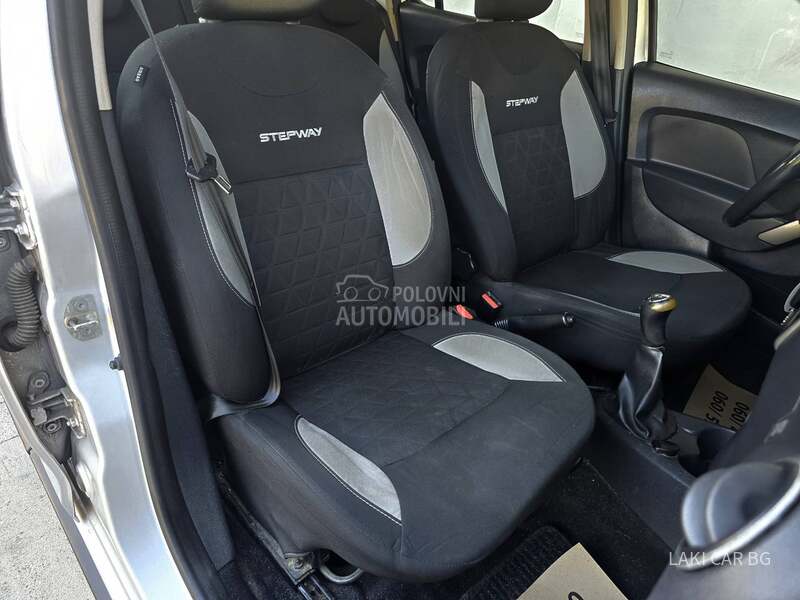 Dacia Stepway 0.9 TCE  N A V Y