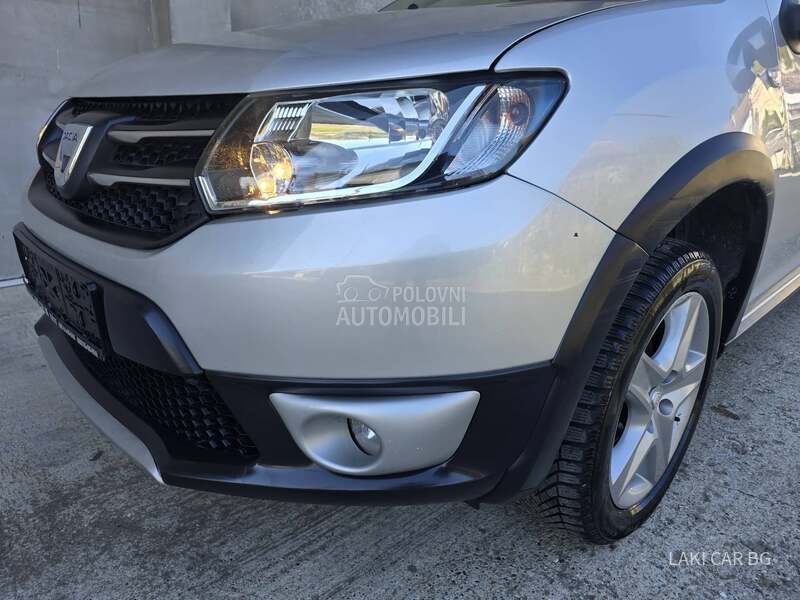 Dacia Stepway 0.9 TCE  N A V Y