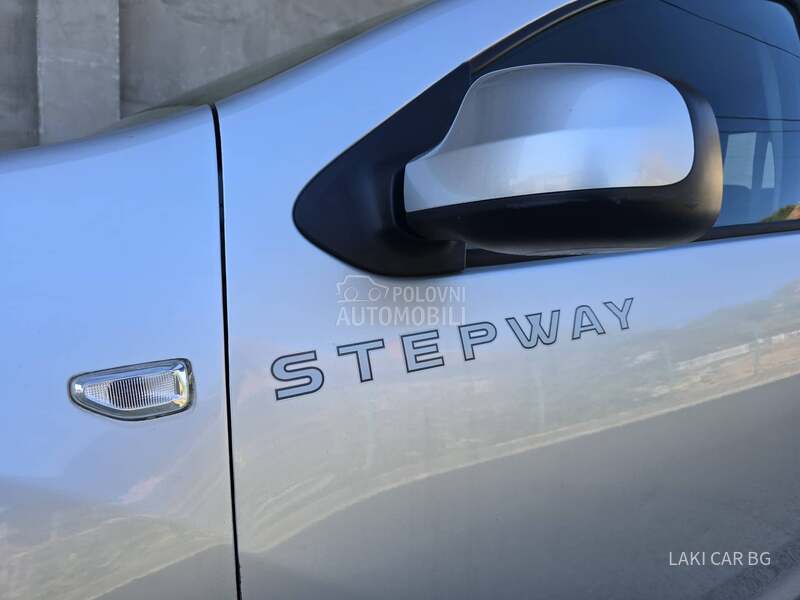 Dacia Stepway 0.9 TCE  N A V Y