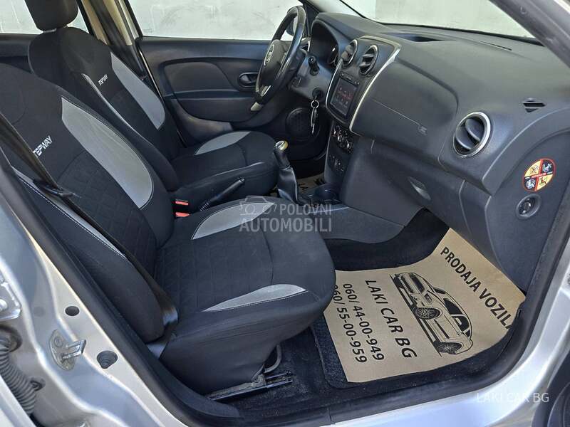 Dacia Stepway 0.9 TCE  N A V Y