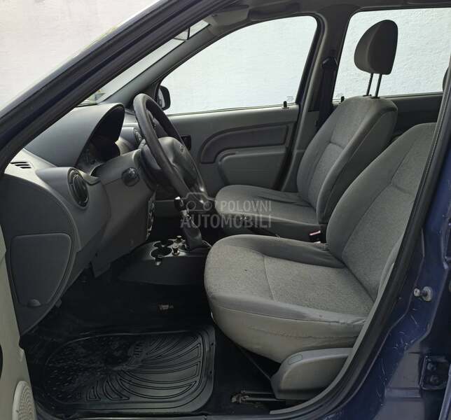Dacia Logan 1.4 b