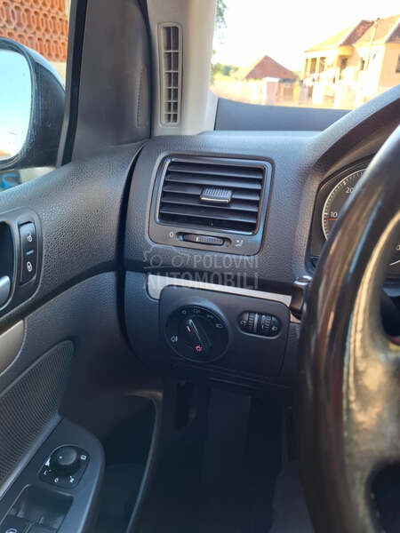 Volkswagen Golf 5 1.9TDI