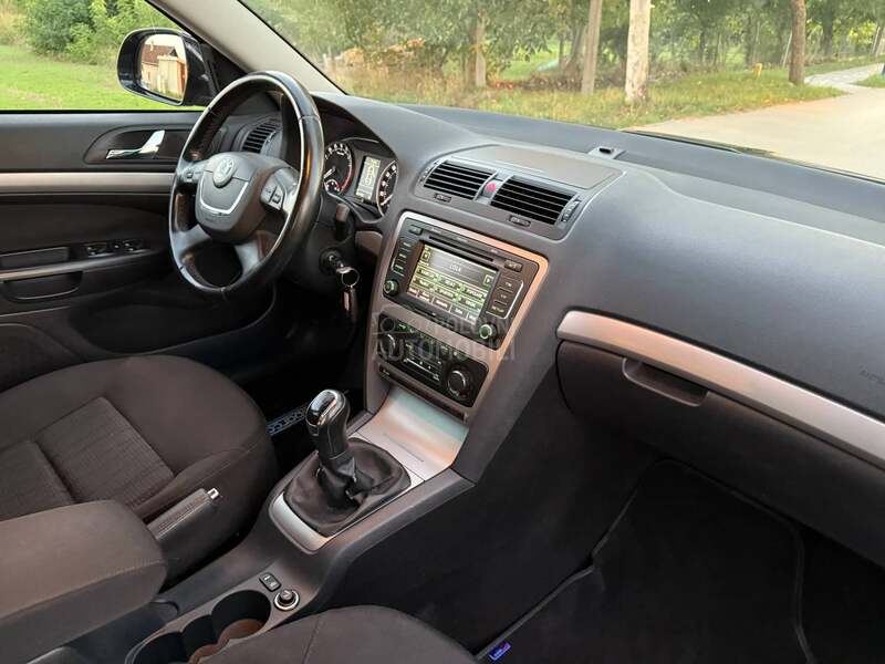 Škoda Octavia ELEGANCE