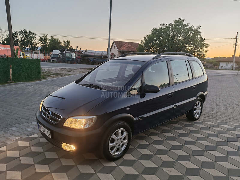 Opel Zafira 