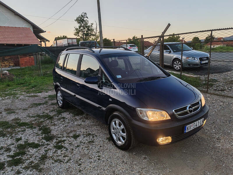 Opel Zafira 