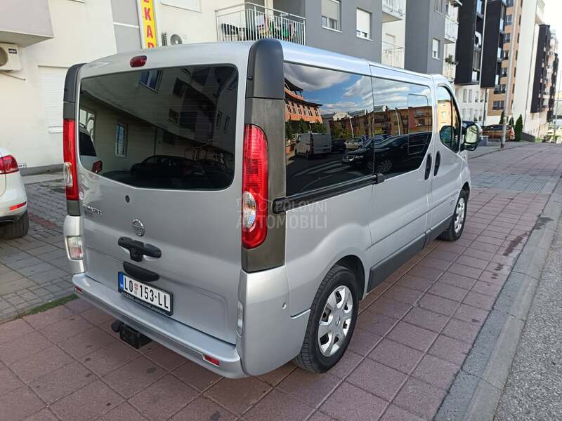 Opel Vivaro 2.O Krovna klima iz CH