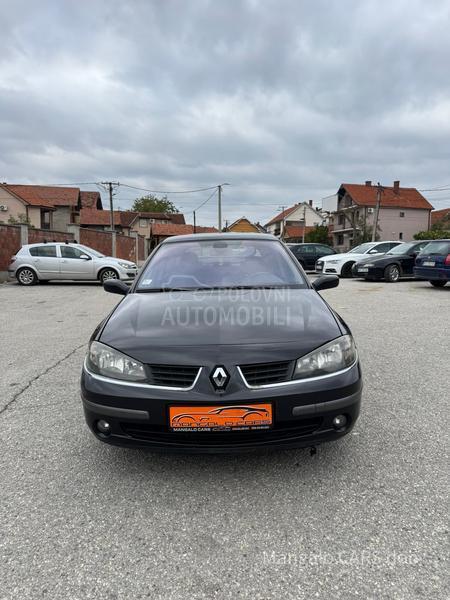 Renault Laguna 