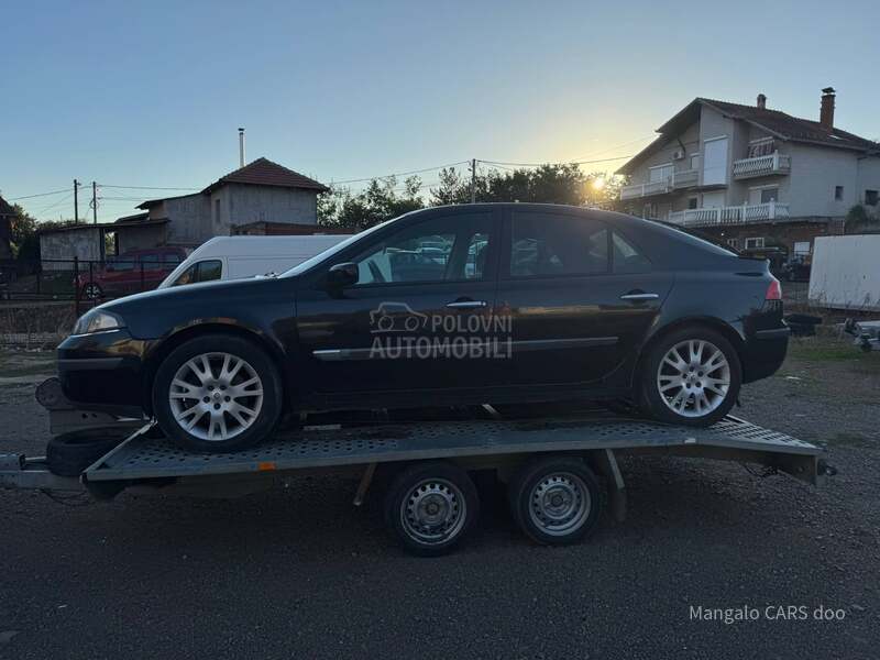 Renault Laguna 