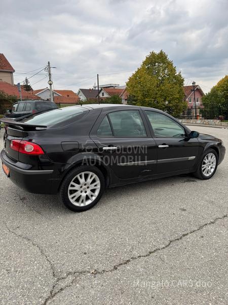 Renault Laguna 