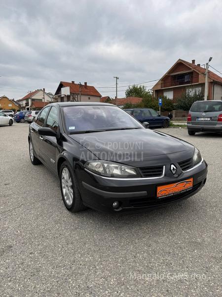 Renault Laguna 