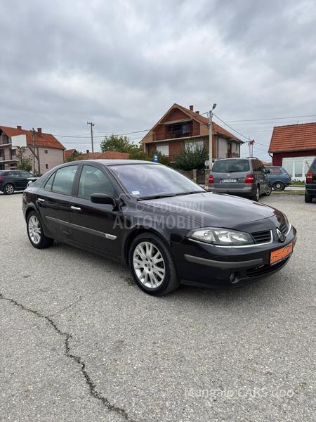Renault Laguna 