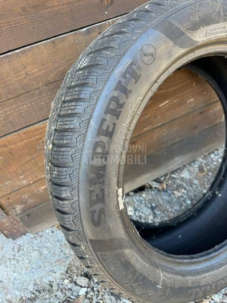 Semperit 235/55 R18 Zimska