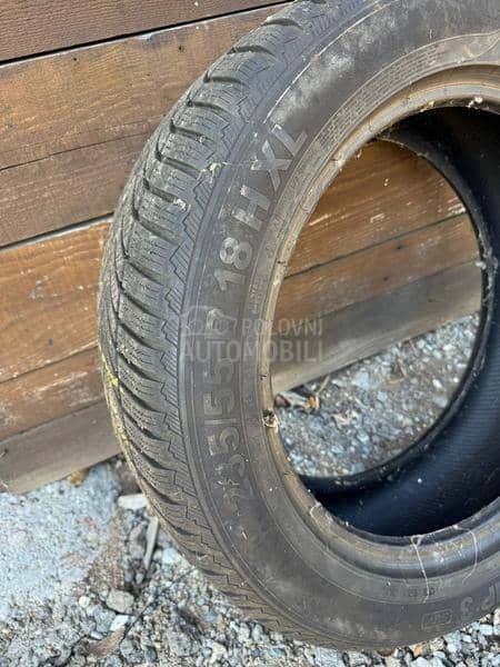 Semperit 235/55 R18 Zimska