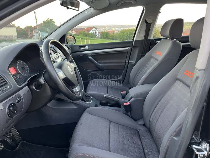 Volkswagen Golf 5 