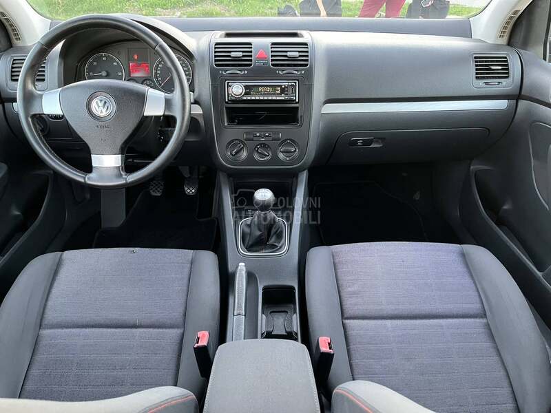 Volkswagen Golf 5 