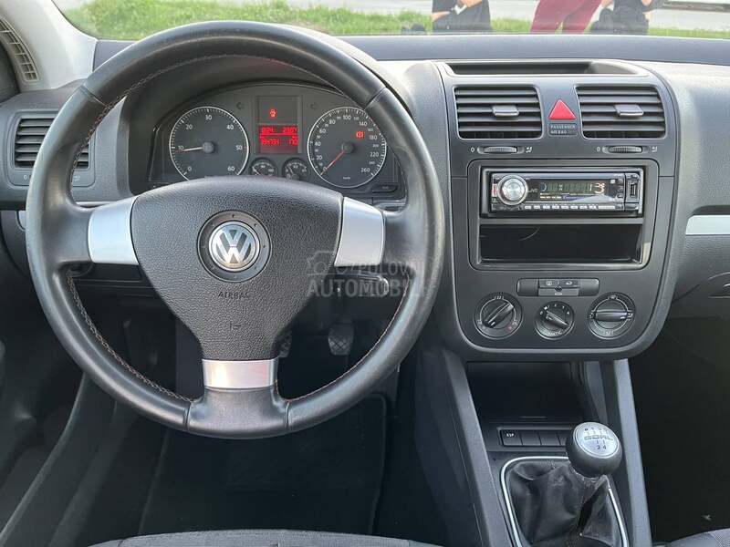 Volkswagen Golf 5 