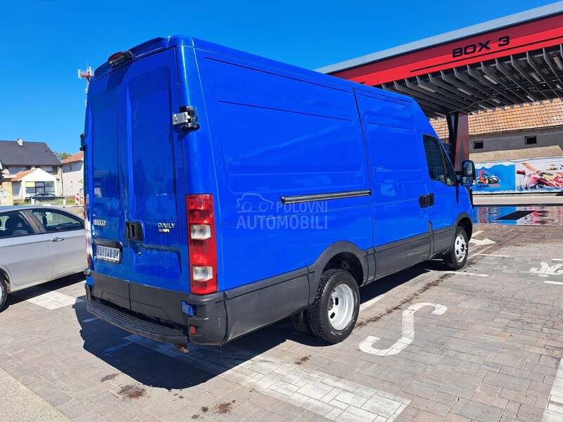 Iveco Daily 35c15 B KATEGORIJA
