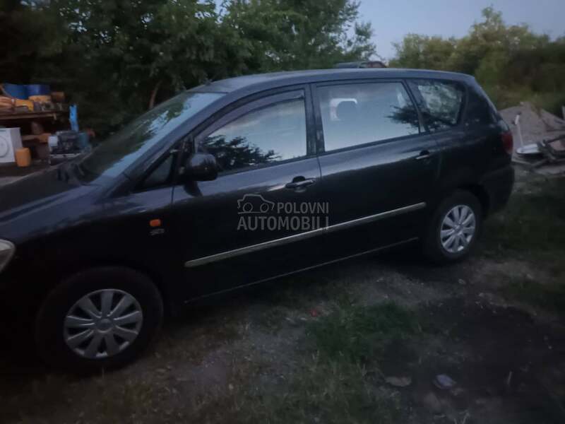 Toyota Avensis Verso 2.0d4d