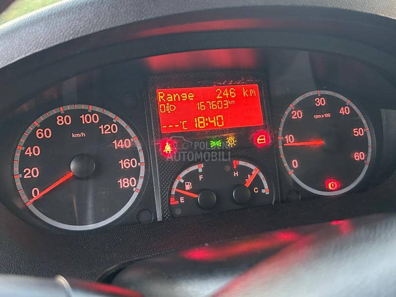 Peugeot Boxer 2.2 hdi maxi/klima