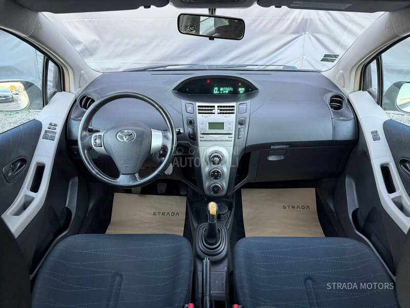 Toyota Yaris 1.0  VVT-I