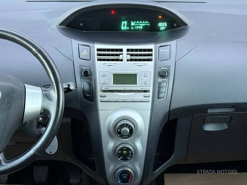 Toyota Yaris 1.0  VVT-I
