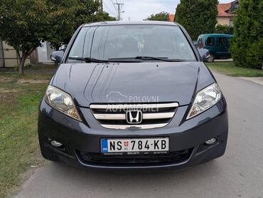Honda FR-V 